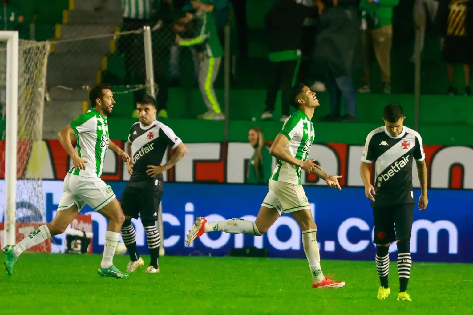 Vasco não consegue melhorar seu desempenho no Campeonato Brasileiro