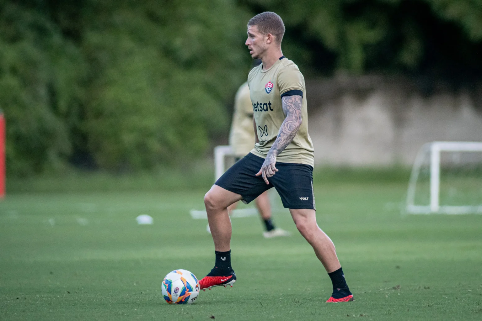 "Corinthians x Vitória: Lesões Atingem Jogadores-Chave e Geram Preocupação"