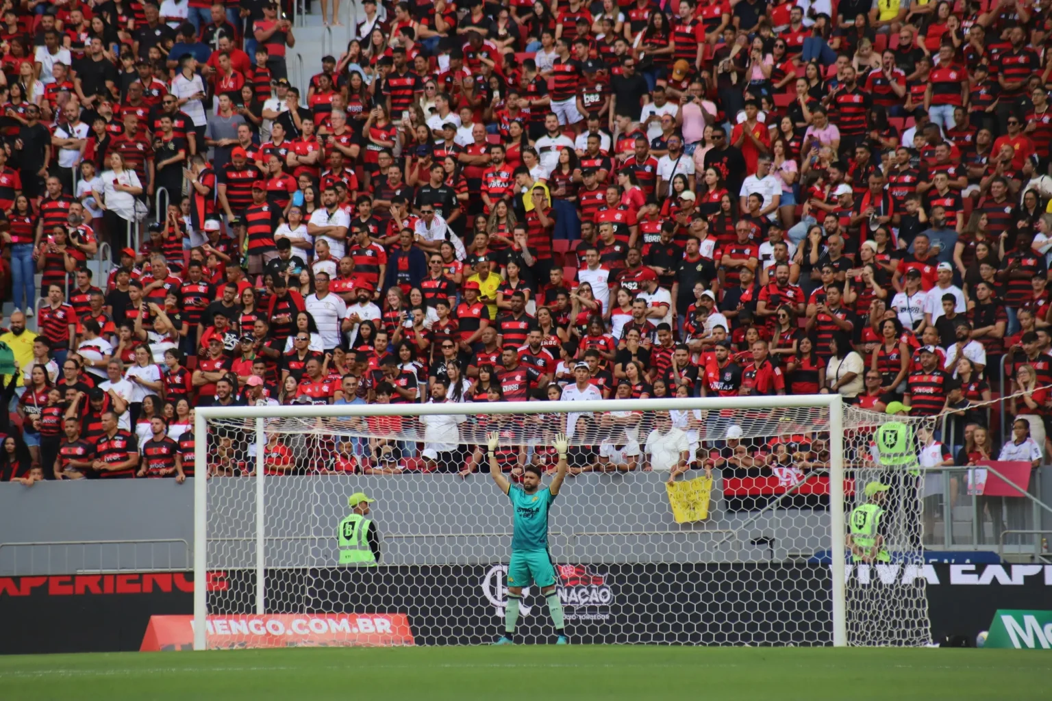 Criciúma Apresenta Desempenho Defensivo Sólido Contra o Flamengo, Apesar da Derrota