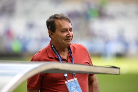 "Cruzeiro: Acordo por Jogos Fora de BH e Perspectiva de Duelo com Flamengo no Independência"