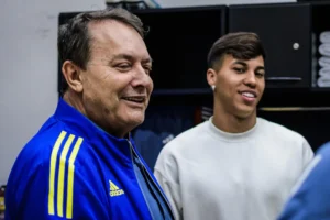 "Cruzeiro: Novas Contratações e Cenário Financeiro para 2025, Segundo Mattos e Dono da SAF"
