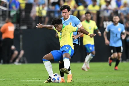 "Endrick: Lamentando a Eliminação da Seleção Brasileira e Pedindo Apoio dos Torcedores"