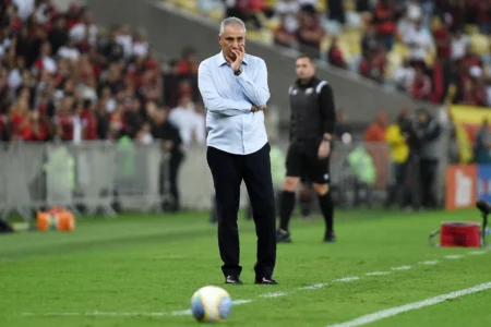 "Flamengo Impresses Against Palmeiras: 'Performance Doesn't Match the Score', Tite Praises"