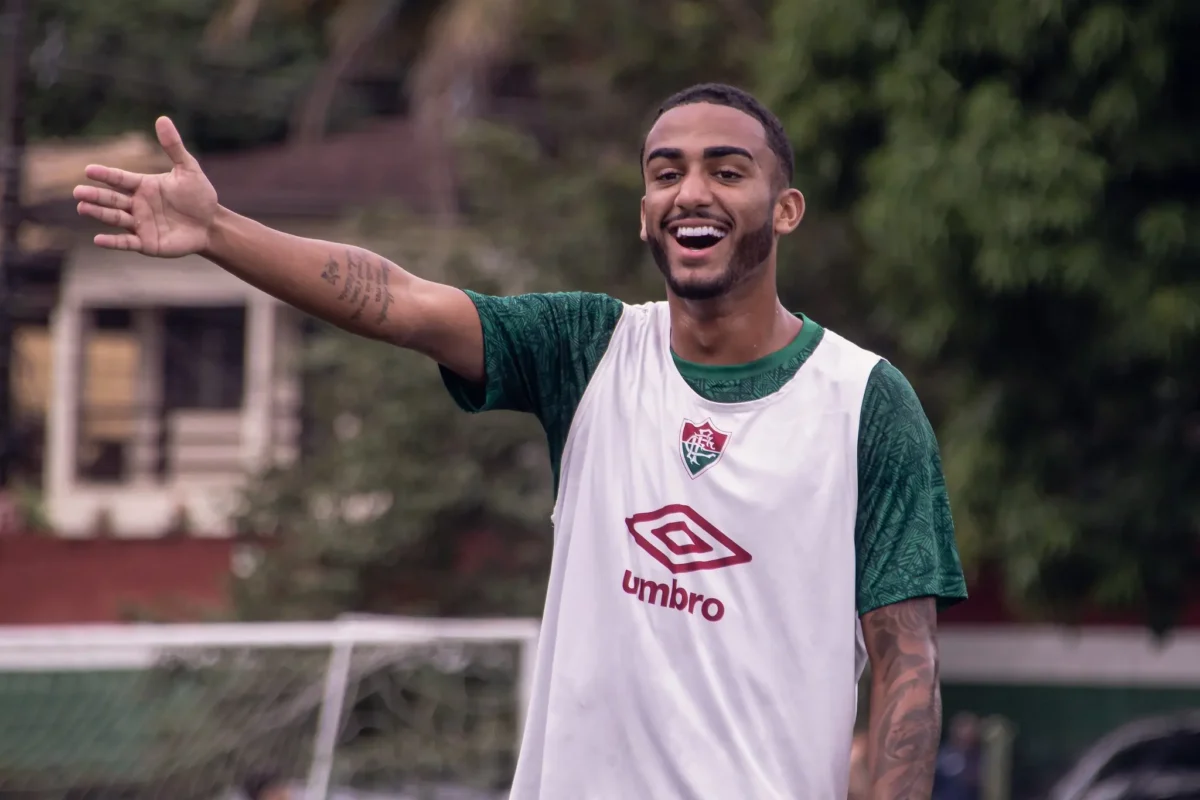 Fluminense Anuncia Negociação para Transferência de Kayky Almeida ao Watford, da Inglaterra