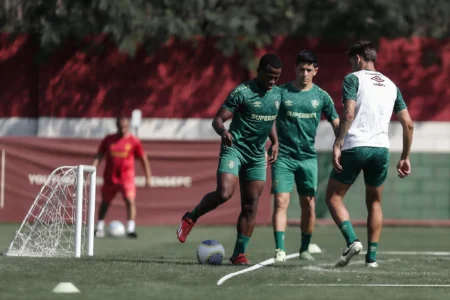 "Fluminense Busca Terceira Vitória Consecutiva e Reabilitação no Início do 2º Turno do Campeonato Brasileiro"