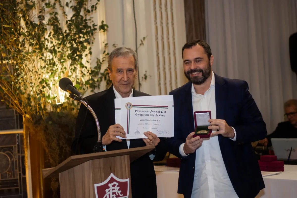 "Fluminense Celebra Legados de Parreira e Abel em Evento de 122 Anos do Clube"