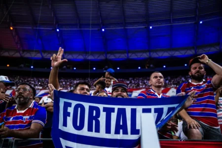 "Fortaleza x Fluminense: Compre Ingressos Promocionais e Faça Check-in Online"