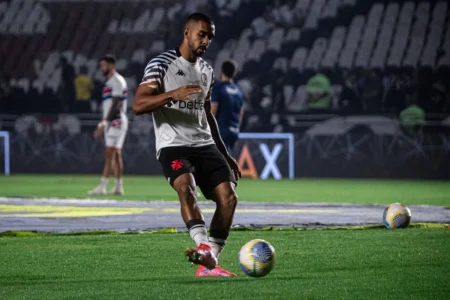 "Paulo Henrique Empolgado com Chance de Jogar com Coutinho no Vasco: 'Somos Grandes Admiradores Dele'"