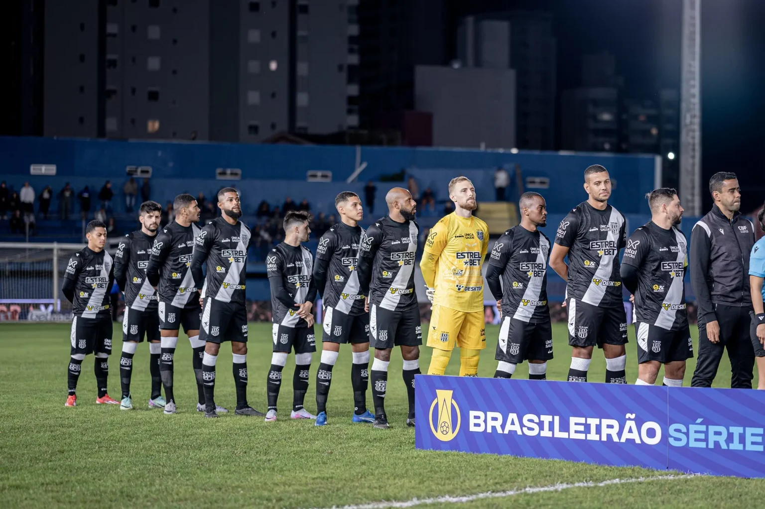 "Ponte Preta enfrenta desafio na Série B com ausências por suspensão"