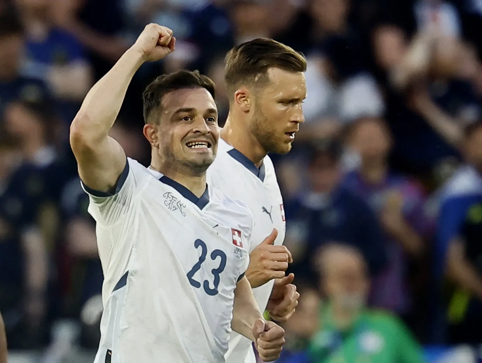 "Shaqiri, Herói do Gol na Euro, Anuncia Aposentadoria da Seleção Suíça"