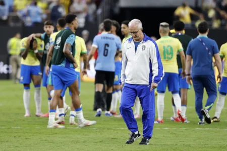 Técnicos e Comportamento do Dorival: Insights de Autor sobre Pênaltis