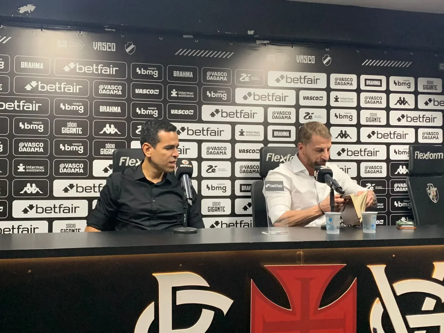 "Vasco negocia venda do futebol após A-CAP, que controla 777, afirmar que não quer gerir clubes"