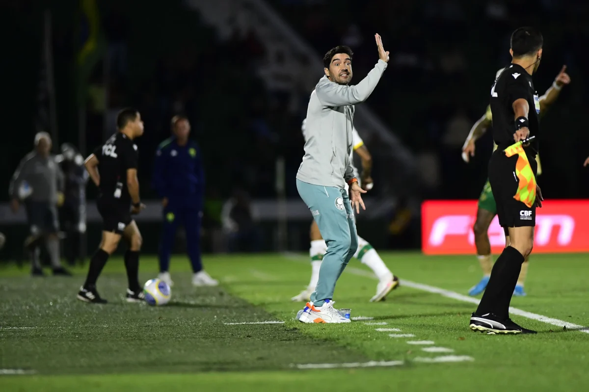 Abel Ferreira dedica vitória do Palmeiras a Leila e abre o coração: "Não sou máquina"