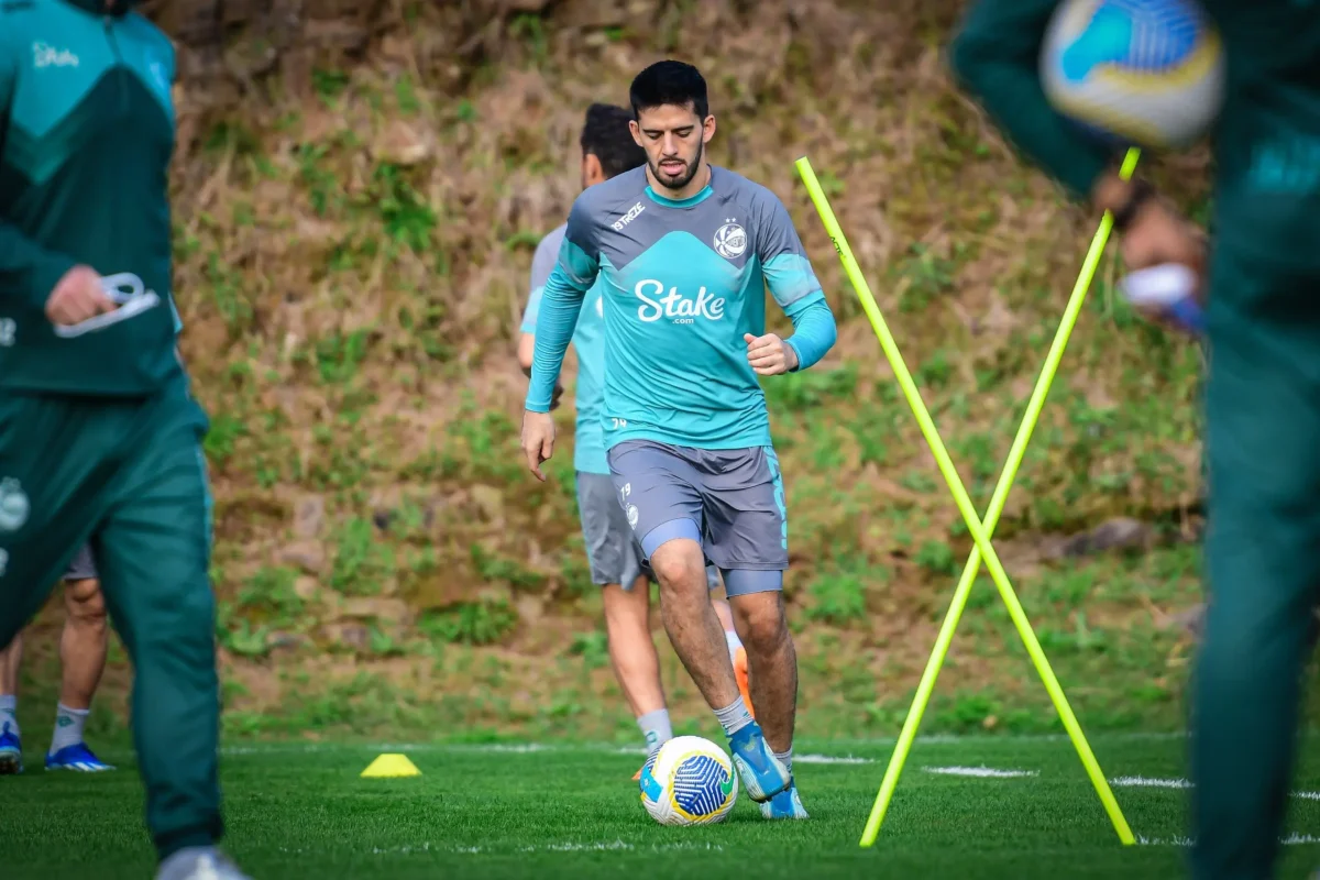 Atacante do Juventude minimiza oscilação do Corinthians: "Jogo muito duro no Campeonato Brasileiro".