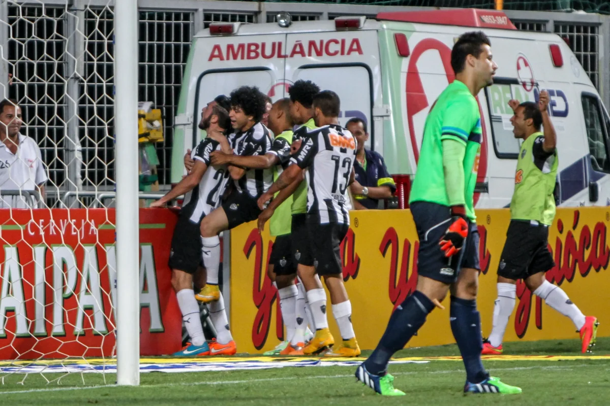 "Atlético-MG se aproxima de marca histórica: apenas um gol de Fábio separa o time de 100 gols no rival."