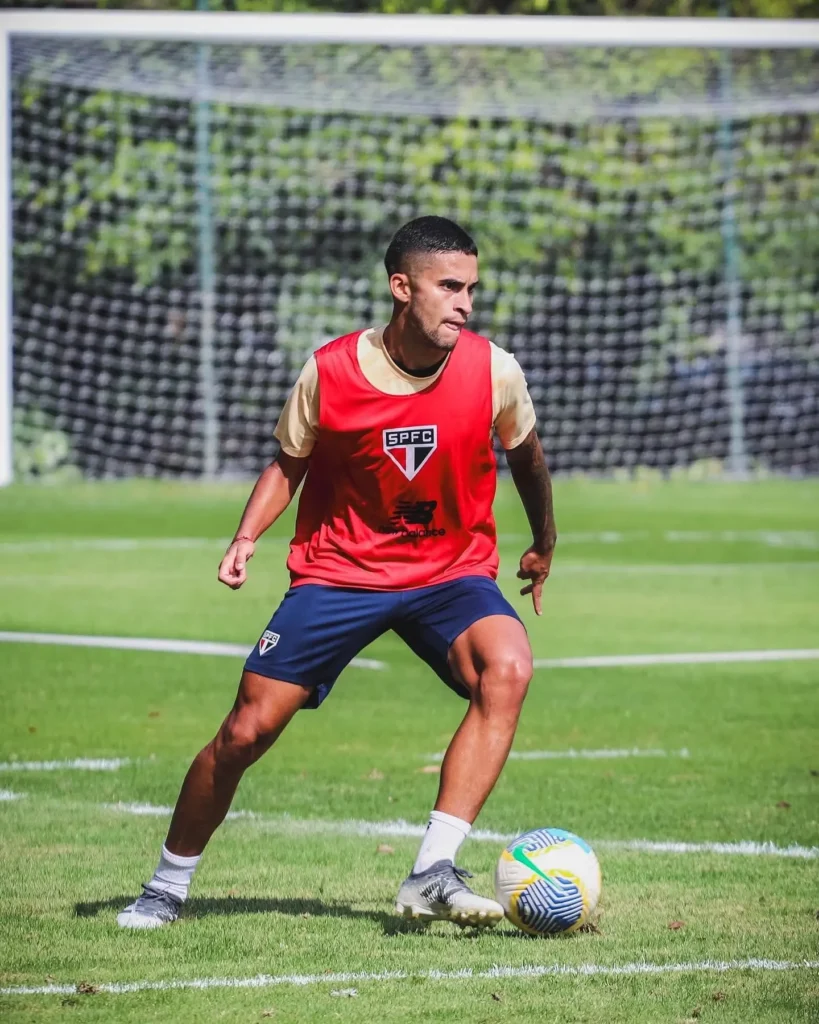 De Rato a Nestor: 8 opções do São Paulo para substituir Reinaldo no meio campo.