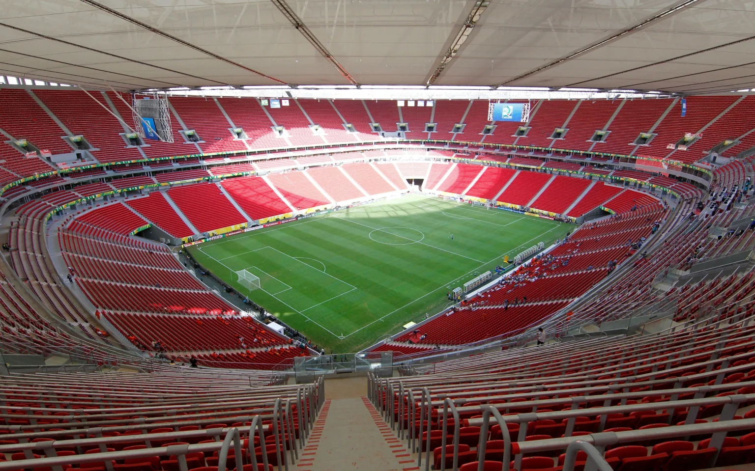 Eliminatórias da Copa: CBF confirma Brasil x Peru no Estádio Mané Garrincha, em Brasília