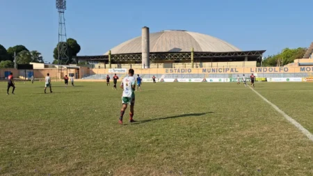 Flamengo-PI empatia em amistoso antes da estreia na Série B.