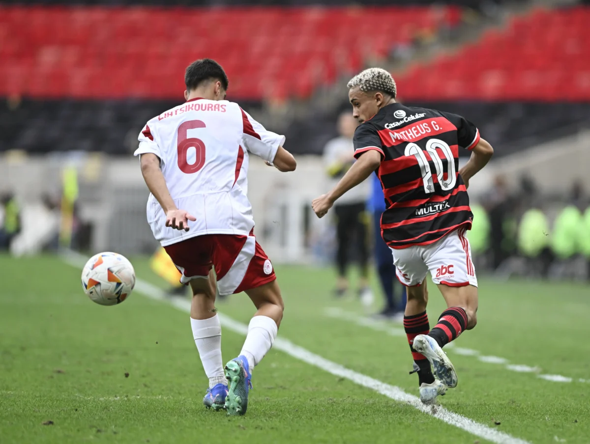 Matheus Gonçalves emocionado após conquista do Mundial Sub-20: "Acham que é fácil?"