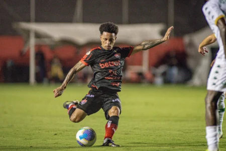 Matheusinho e Ricardo Ryller sofrem lesões: confira o último boletim médico de São Paulo x Vitória