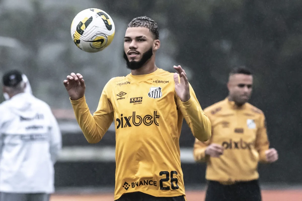 Nathan: Santos oficializa empréstimo do lateral para o Internacional.