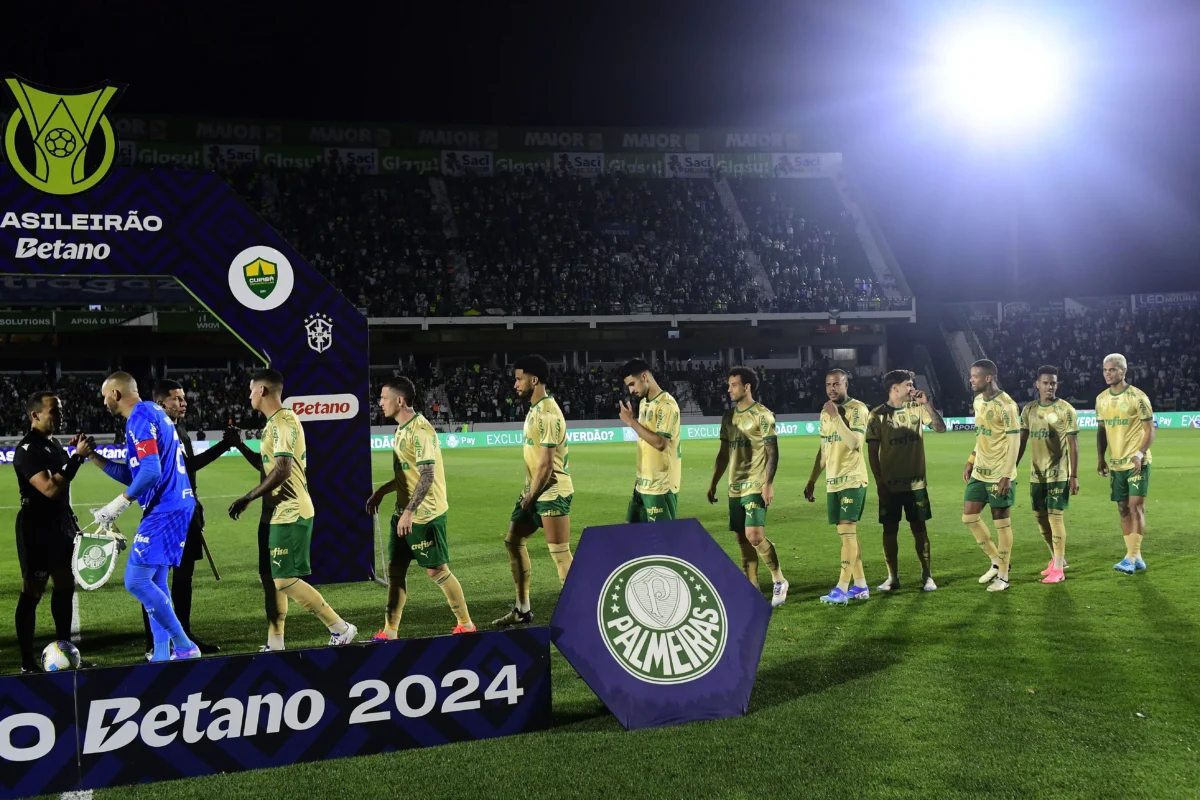 Palmeiras enfrenta o Atlético-MG no Allianz Parque (também conhecido como Brinco de Ouro).