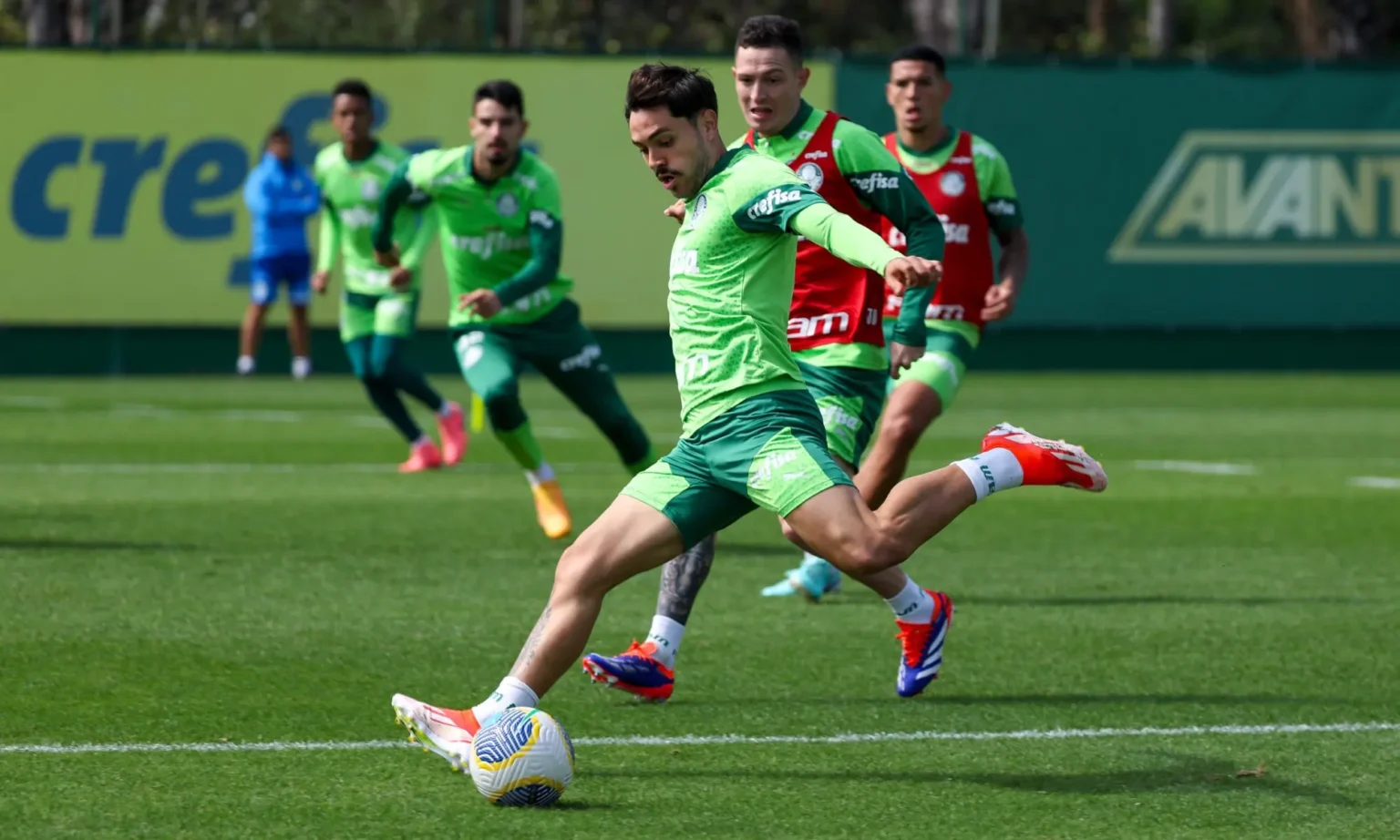 "Palmeiras tem '14 finais' no Brasileirão: Mauricio vê equipe forte e oportunidade única"