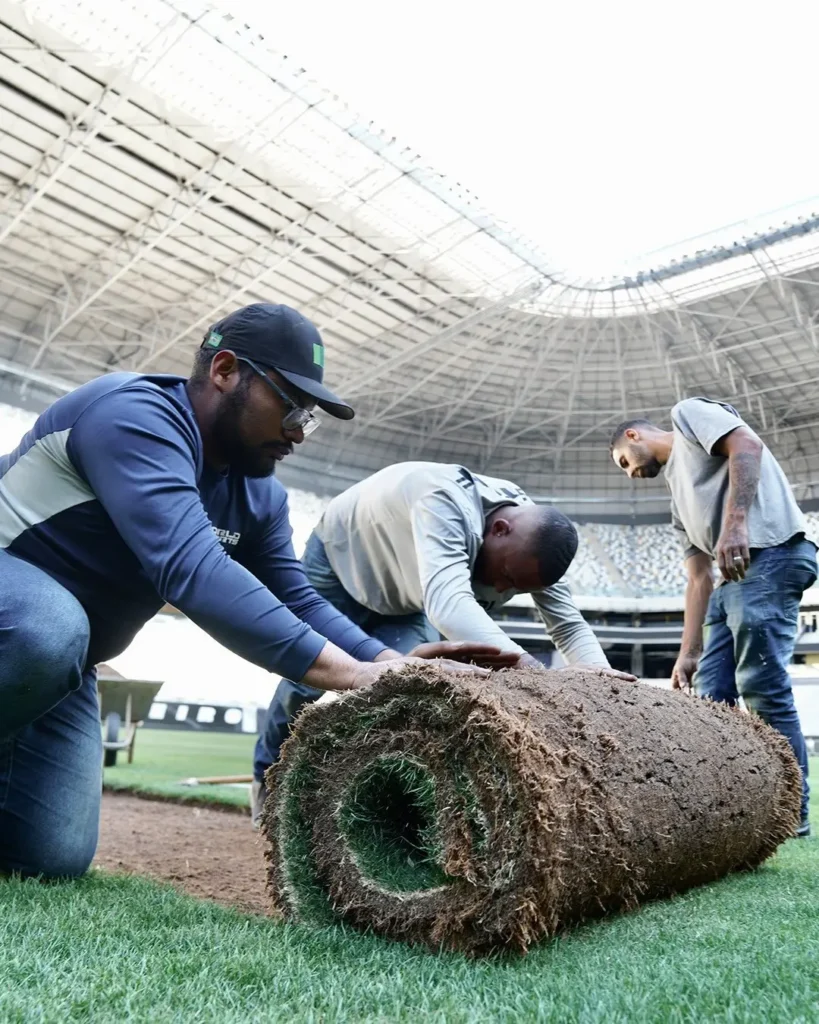 Reconstrução do Gramado da Arena MRV: Atlético-MG detalha esforços para recuperação do campo