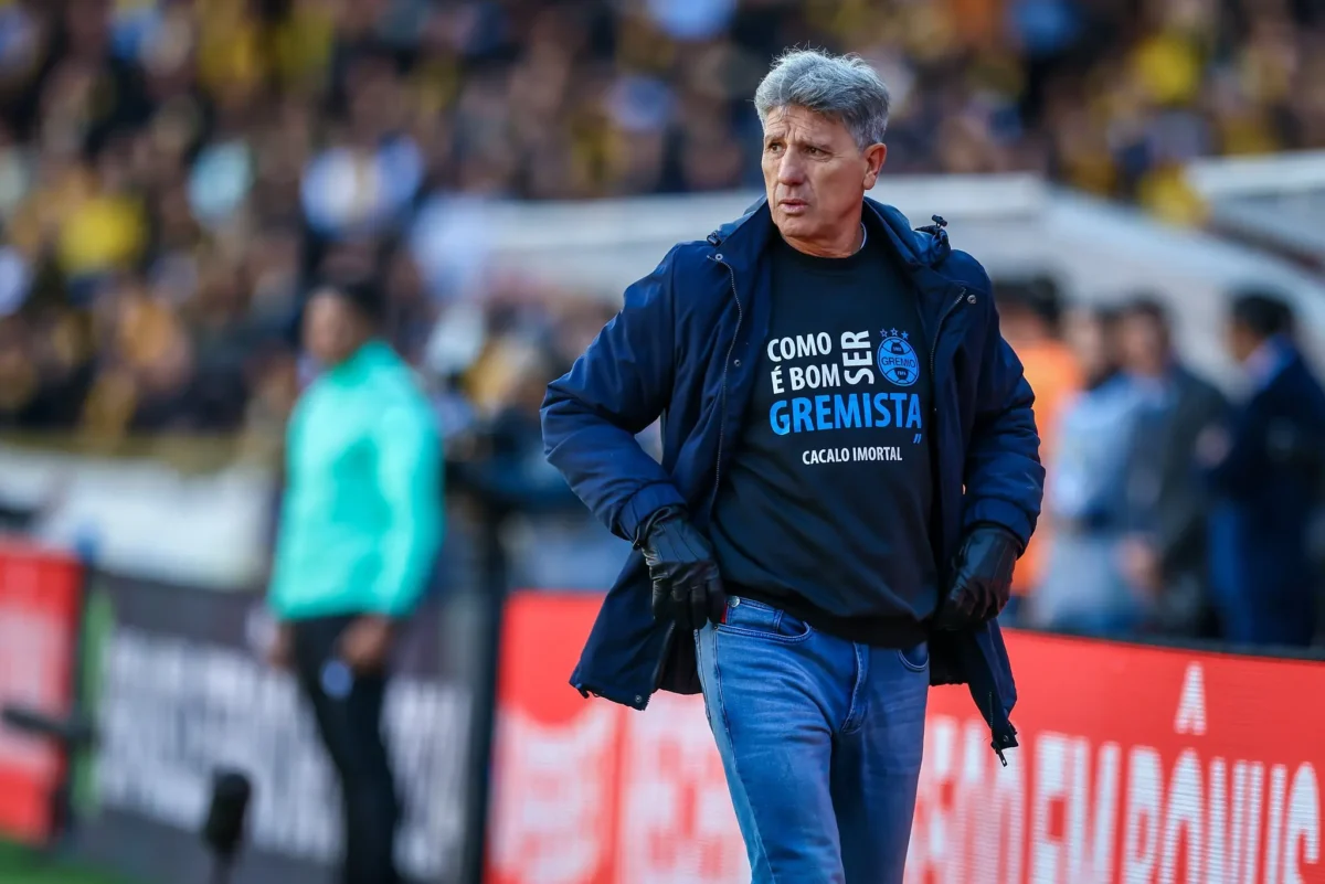 Renato Gaúcho aprova nova formação do Grêmio em vitória e revela objetivo: "Conquistar uma vaga na Libertadores"