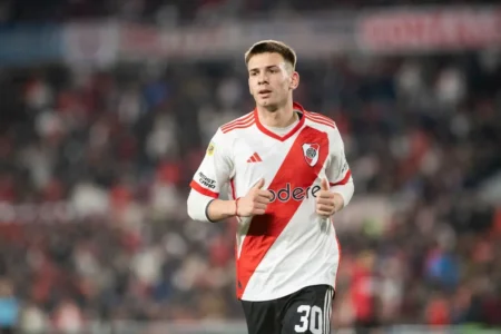 River Plate trava negócio com Real Madrid por jovem promessa do clube