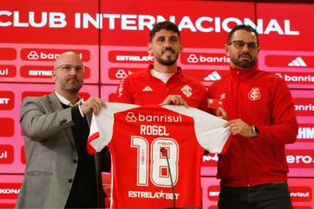 "Rogel é Apresentado pelo Internacional e Expressa Entusiasmo para Estrear: 'Empolgação em Jogar'"