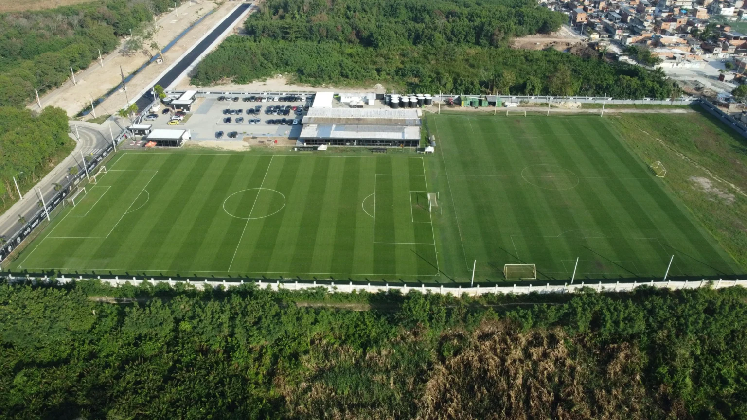 Tratamento dos Campos do Vasco: Veja como São Januário e CT Moacyr Barbosa Funcionam