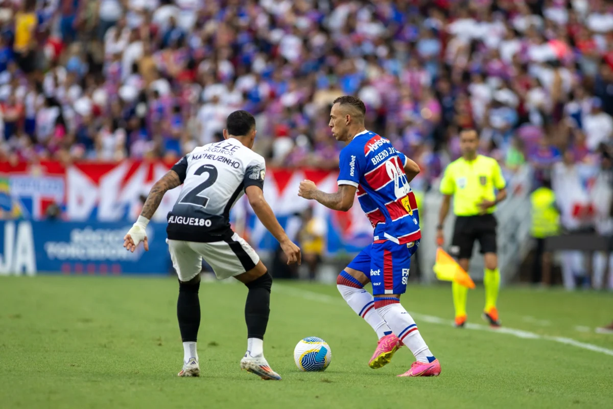 Vojvoda comenta sobre a vitória sobre o Corinthians e projeta a disputa da Sul-Americana