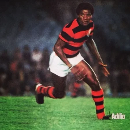 "Adílio, Lenda do Flamengo: Homenagens de Clubes e Jogadores"