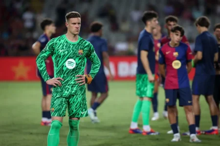 "Alerta de Ter Stegen após derrota do Barcelona: 'Espero que tenha sido apenas um acidente'"