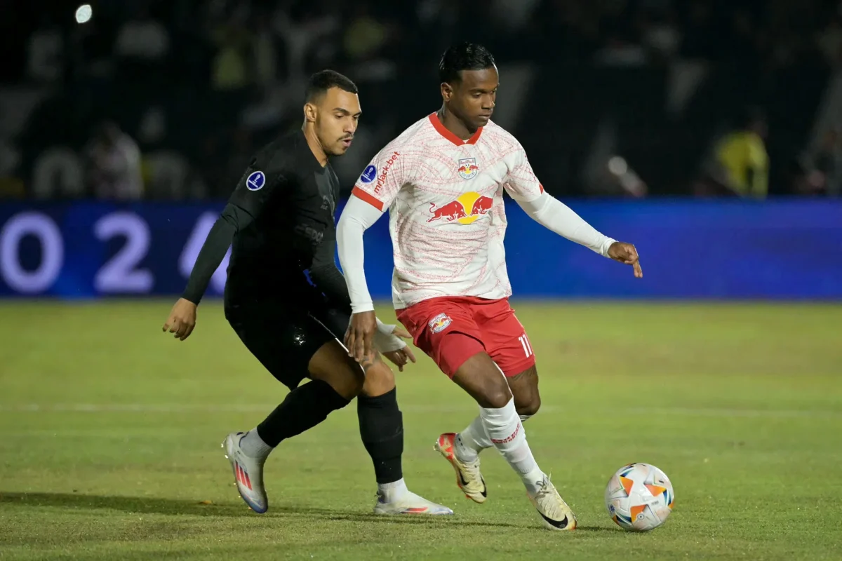 "Bragantino lamentam falta de concentração em derrota para o Corinthians"