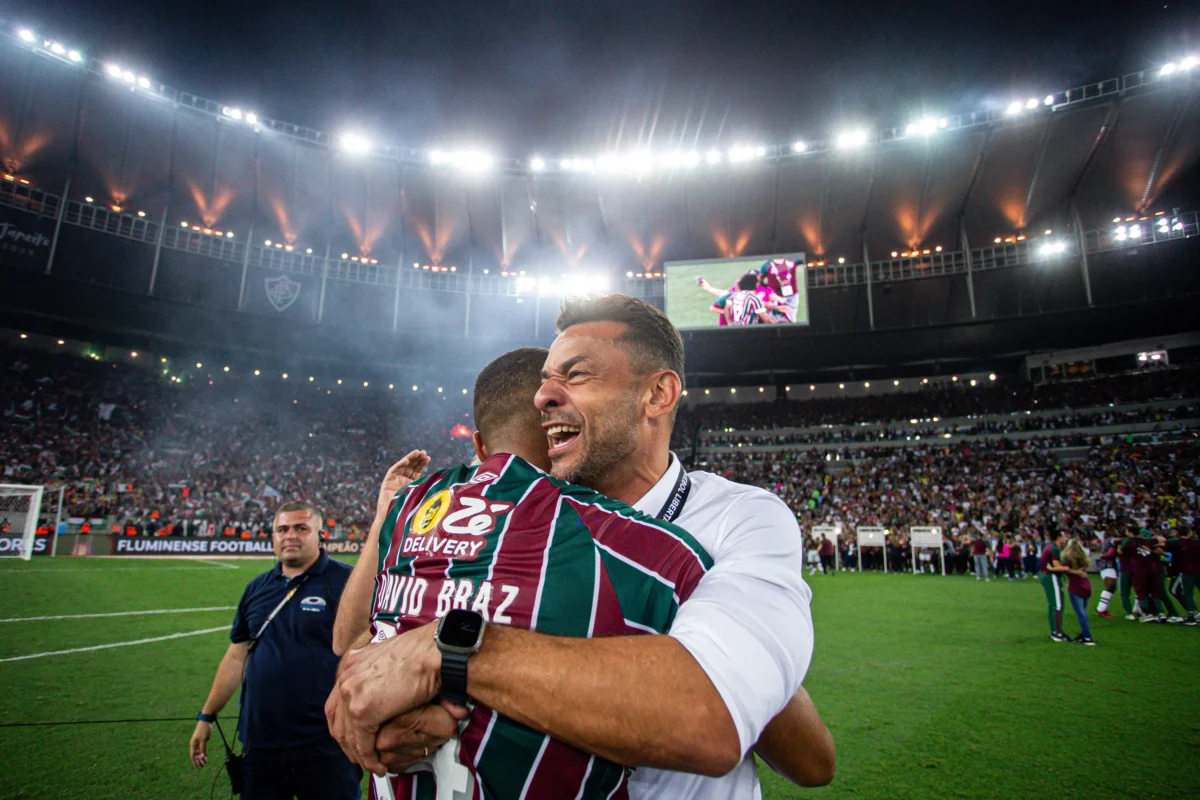 "Emocionante Despedida de Fred do Fluminense: 'Coração Apertado'"