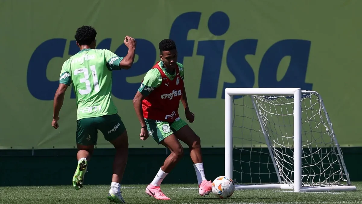 "Estêvão retorna aos treinos com o elenco do Palmeiras; Dudu não apresenta lesão detectada"