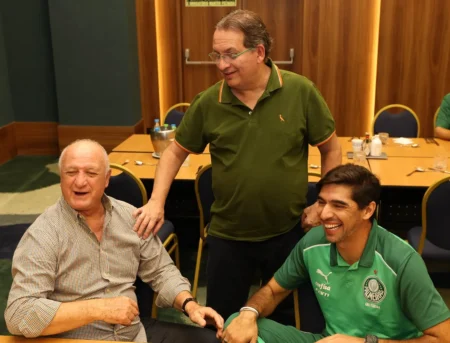 "Felipão visita Palmeiras em Porto Alegre: Confira as fotos"