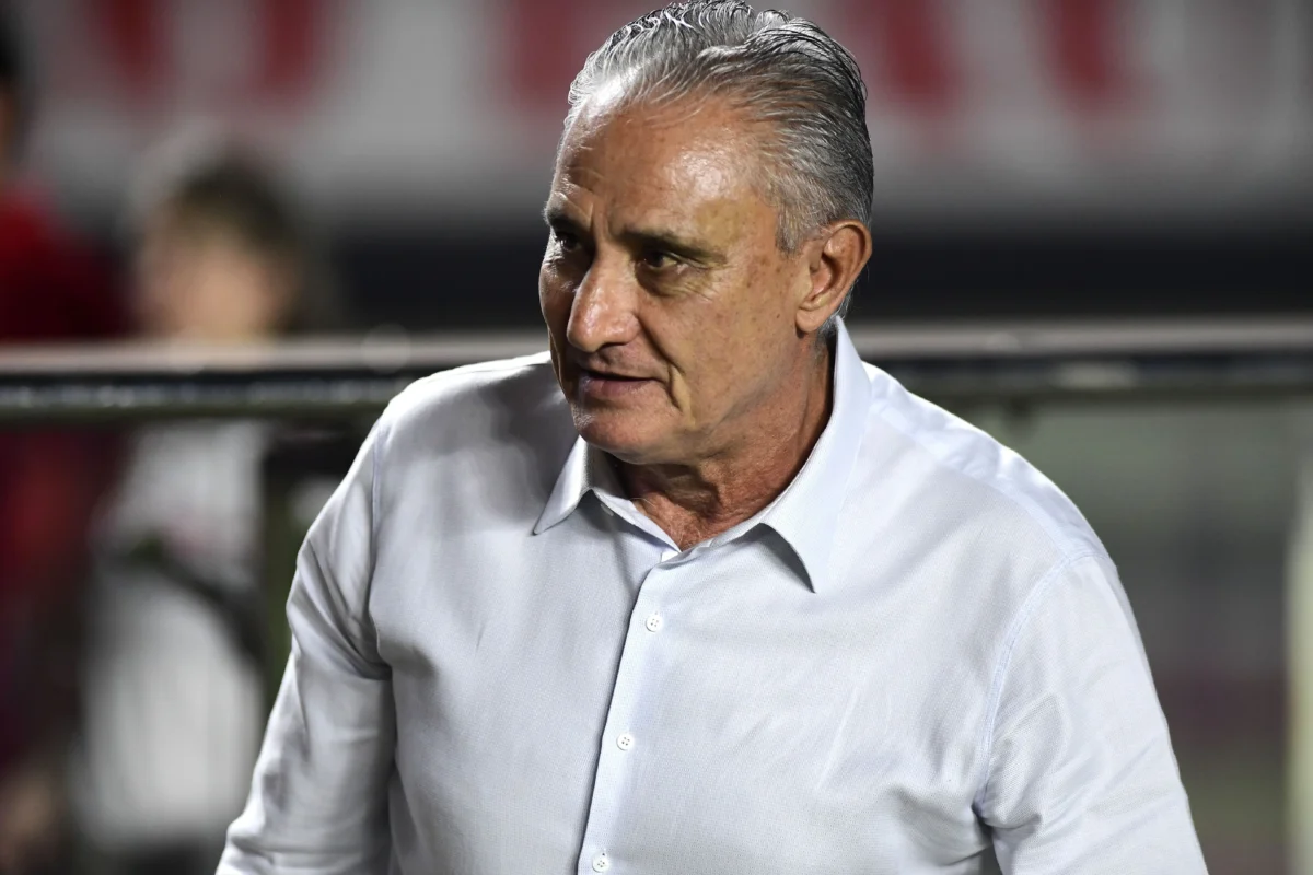 "Flamengo: Derrota dos Reservas Expõe Problemas na Estratégia Técnica"