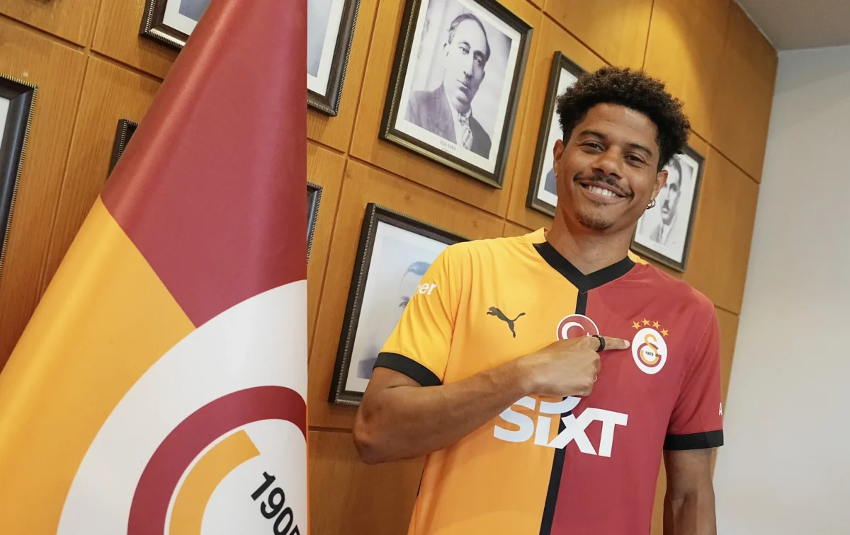 "Galatasaray Contrata Gabriel Sara, Ex-Jogador do São Paulo, por R$ 113 Milhões"