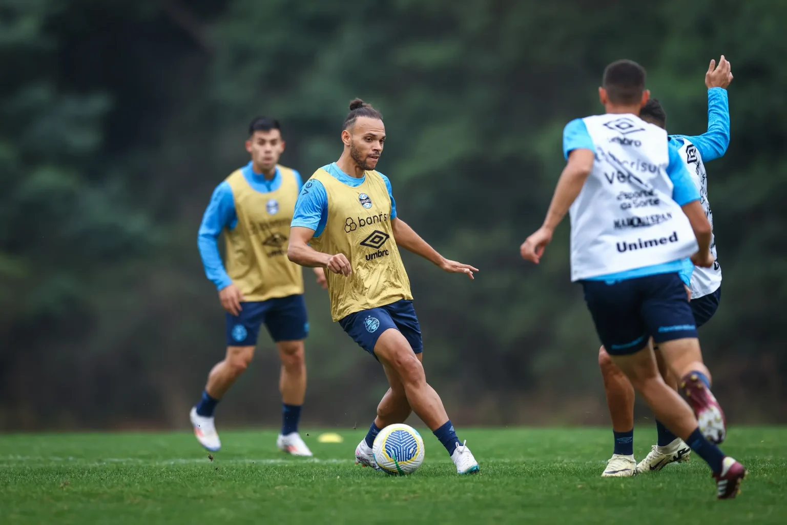 Grêmio Atualiza Elenco para Libertadores: Conheça os Novos Jogadores