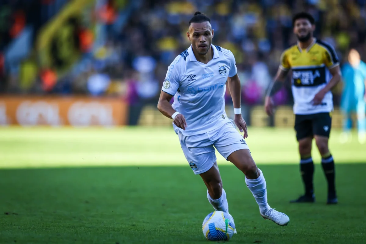 Jogadores do Grêmio Estreiam na Arena, Sete Jogadores Que Jamais Atuaram Pelo Clube na Sede