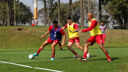 Título otimizado para SEO em Português-BR: "Jogo Inter x Athletico: Furacão Busca Vitória para Manter-se no G6 da Série A"