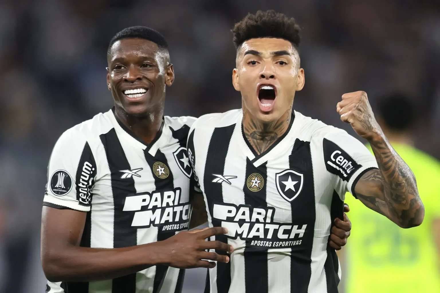 "Luiz Henrique Destaca Passe Preciso de Igor Jesus no Triunfo do Botafogo"