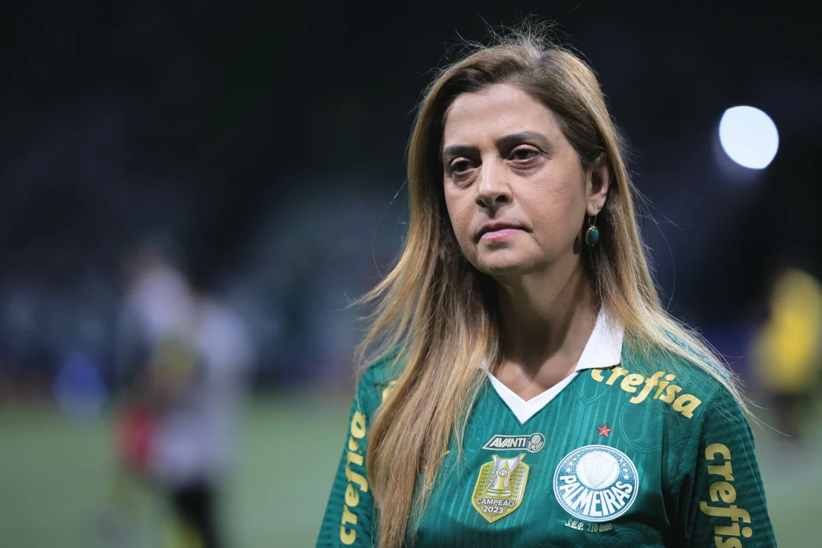 Palmeiras Estuda Opções de Patrocínio Master: Decisão se Aproxima Após Interessados Desistirem