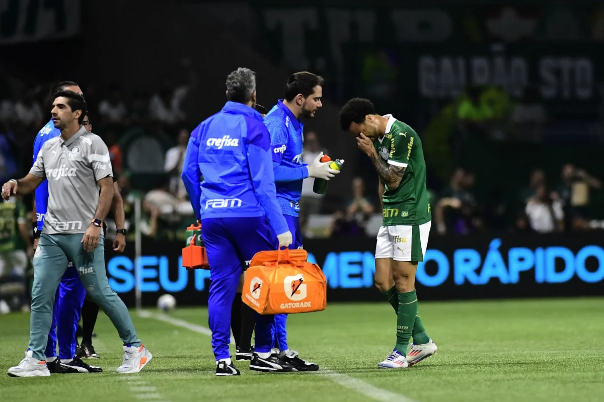 "Palmeiras não se preocupa com lesão de Felipe Anderson na Libertadores"