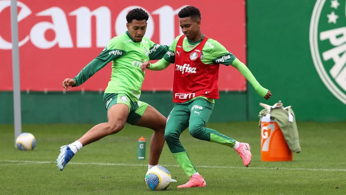 "Palmeiras Realiza Sessão de Treino Final, e Abel Pondera Rotacionar Jogadores Antes da Libertadores"