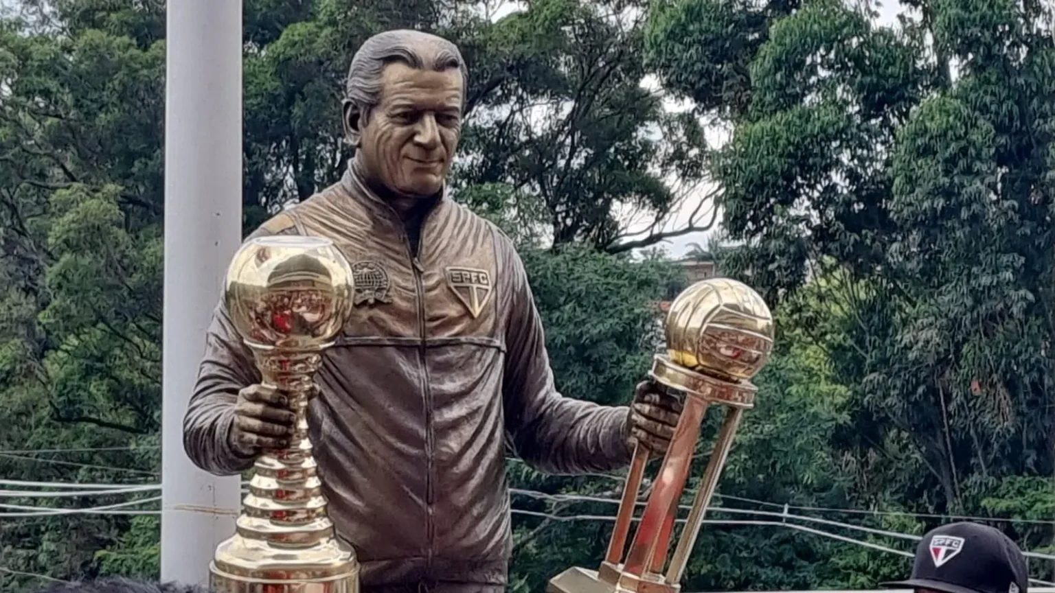 Recriação de Voz de Telê Santana: São Paulo Lança Mensagem Inédita à Torcida para Jogo da Libertadores