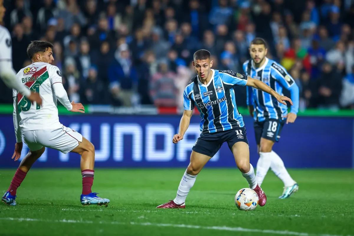 Saiba como Renato pode escalar Monsalve no time inicial do Grêmio